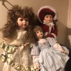 Vintage Porcelain Dolls 