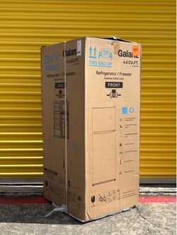 4.6 cu ft. Refrigerator