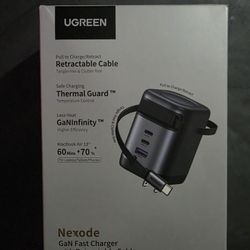 Ugreen Nexode GaN 100w Fast Charger With Retractable Cable 