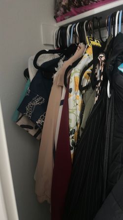 Clothes size 6-10