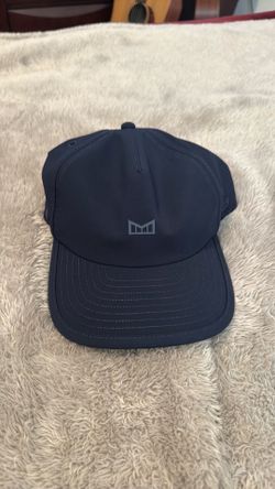 Melin hydro eagle hat (Brand new) small