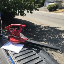 Electric Cord Toro Leaf Blower Floor Sweep Like New Home House Landscaping Yard 