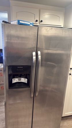 Frigidaire Stainless Steel Side-by-Side Refrigerator