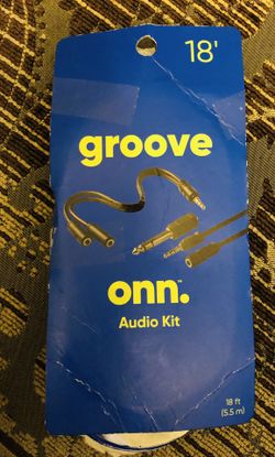 onn 18ft. Audio Kit with a Straight Cable
