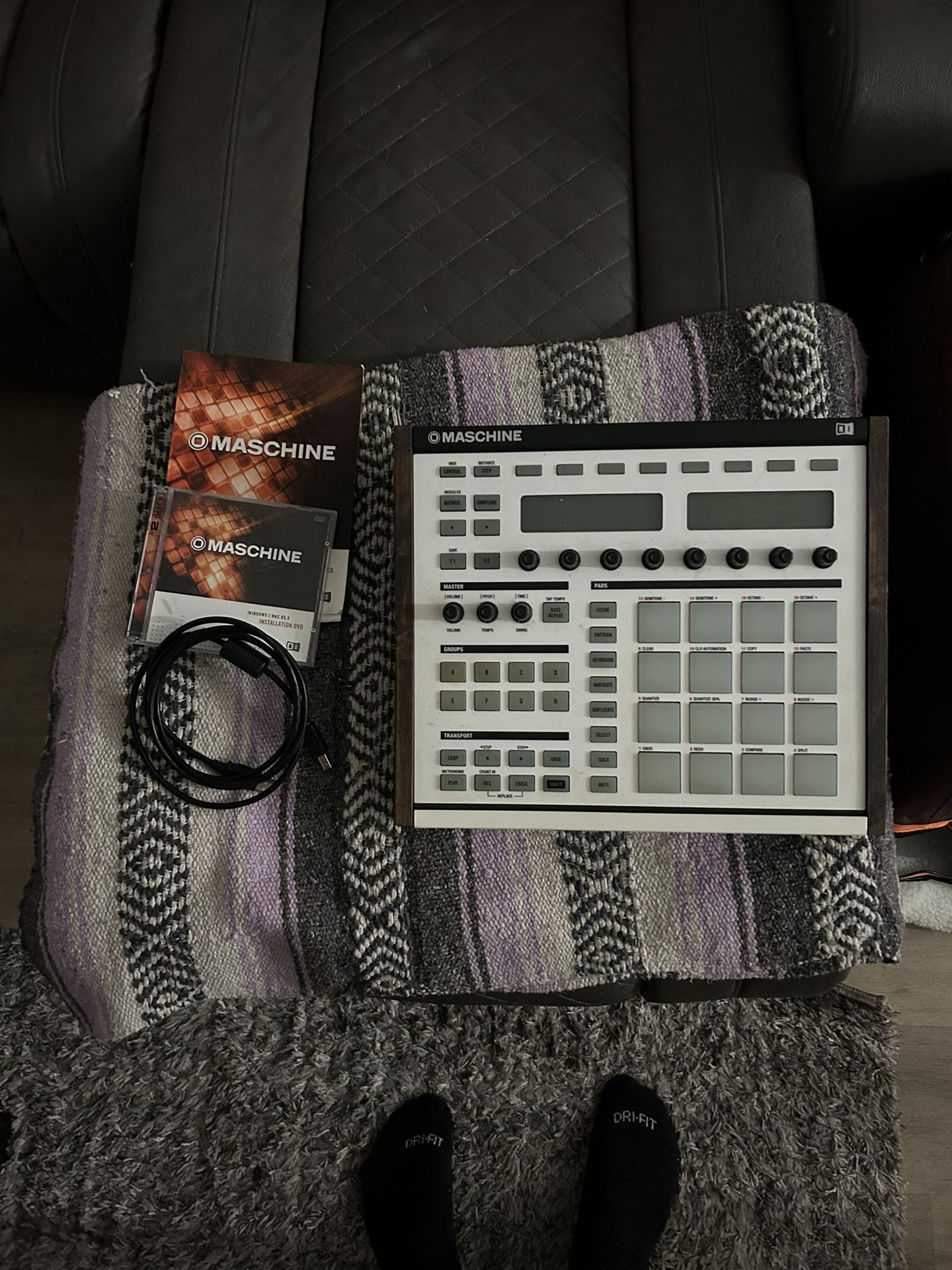 Native Instrument Maschine MIDI Drum Pad