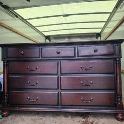 Dresser With Mirror And Nightstand 