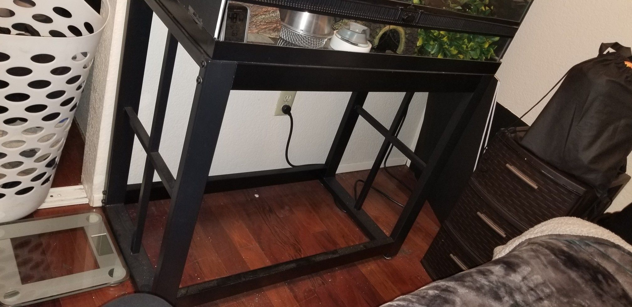 Zilla Front Opening 40 Gallon Breeder Terrarium, Stand and Supplies for