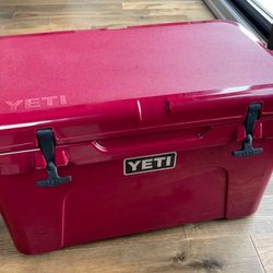 Yeti Tundra 50 Pink Rare Used for Sale in San Antonio, TX - OfferUp