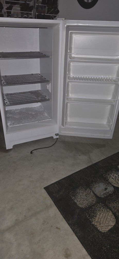 Kenmore Upright 16 Cu Ft Freezer