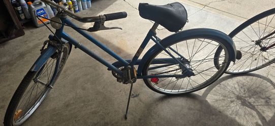 Women's Raleigh Space Rider bicycle