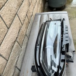 2019-2021 Charger Right Headlamp 