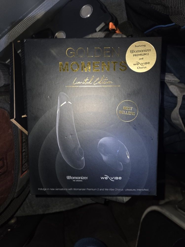Golden MOMENTS limited Edition WOMANIZER + WE VIBE TOY