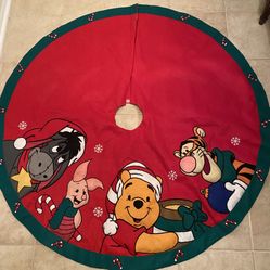 Disney Winnie The Poo Xmas Tree Skirt 54 Inches 