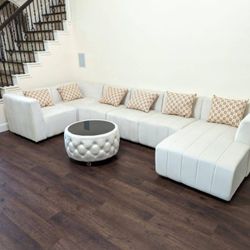 Modern Sectional sofa White color
