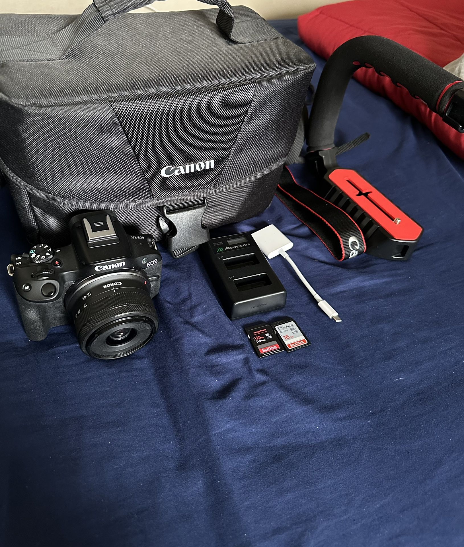 Canon R50