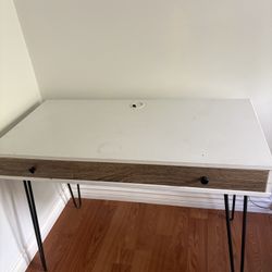 Desk W/ Drawer