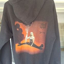 Apri lLavigne- "LOVE SUX" Hoodie