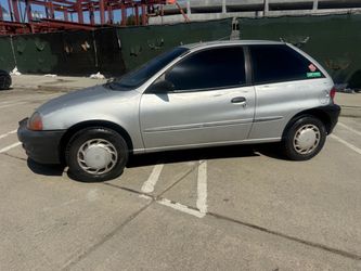 2001 Suzuki Swift