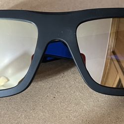 Hugo Boss Men’s Polarized Sunglasses With Red and Blue Accents