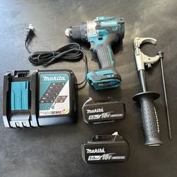Makita XPH14 1/2 Hammer Drill W/2 Battery 5,0 & Charger 