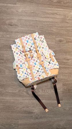 Rainbow Backpack - SALE 🚨