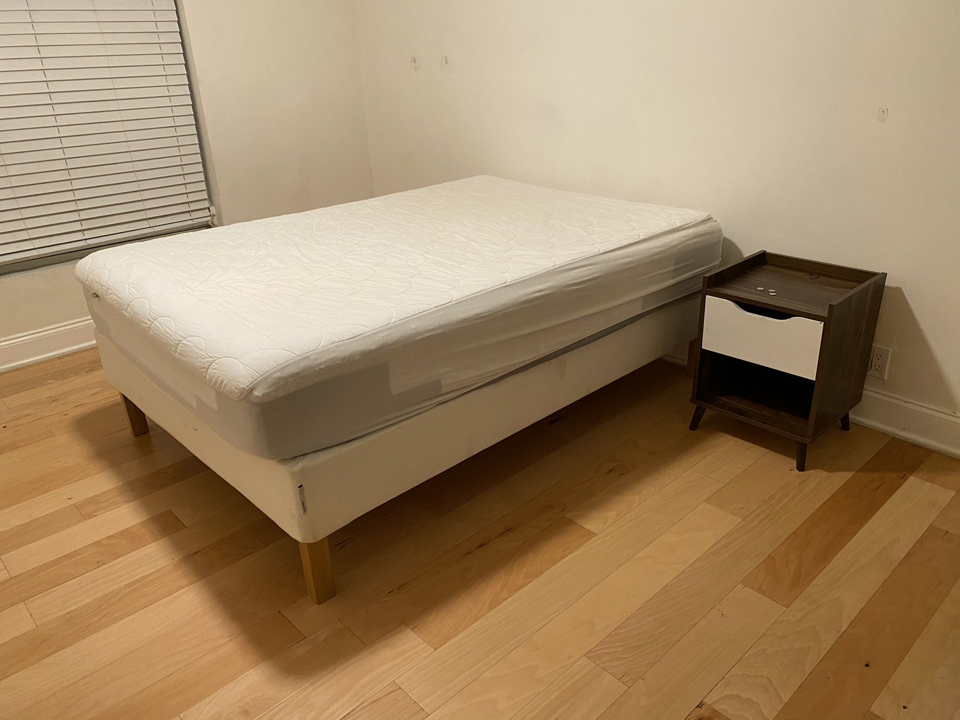 FREE Bedroom Full Bed Curb Alert 