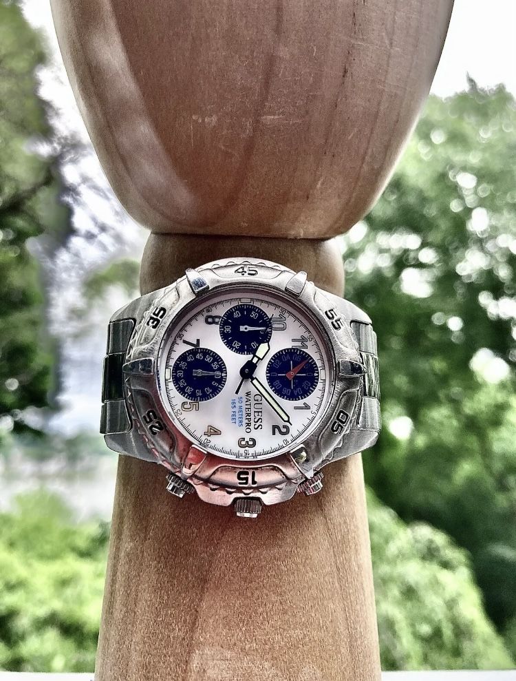 Vintage GUESS WATERPRO 5-BAR Quartz Men’s Chronograph Diver Watch+Rotating Bezel