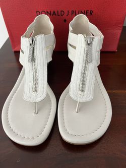 Donald J Pliner Leather Wedge Sandals Size 9