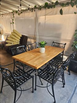 Patio dining set table and 6 chairs/Outdoor Furniture/Cash Only