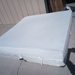 Used King Memory Foam Mattress And Box Spring 