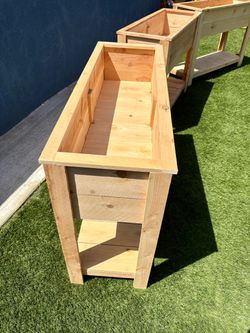 Wooden Planter Box 🌱