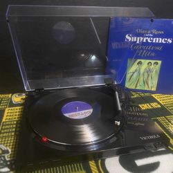 Victrola VPRO-3100 Victrola Professional Series Turntable.