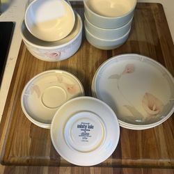 Vintage Noritake Dinner Set