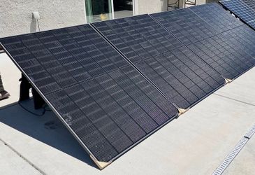 LONGi Solar 395W Bifacial Solar Panel