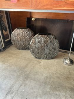 Decorative items