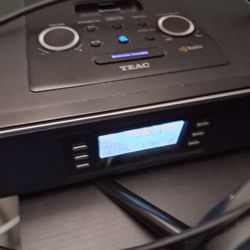 Teac HD 1 HD Digital AM/FM Radio