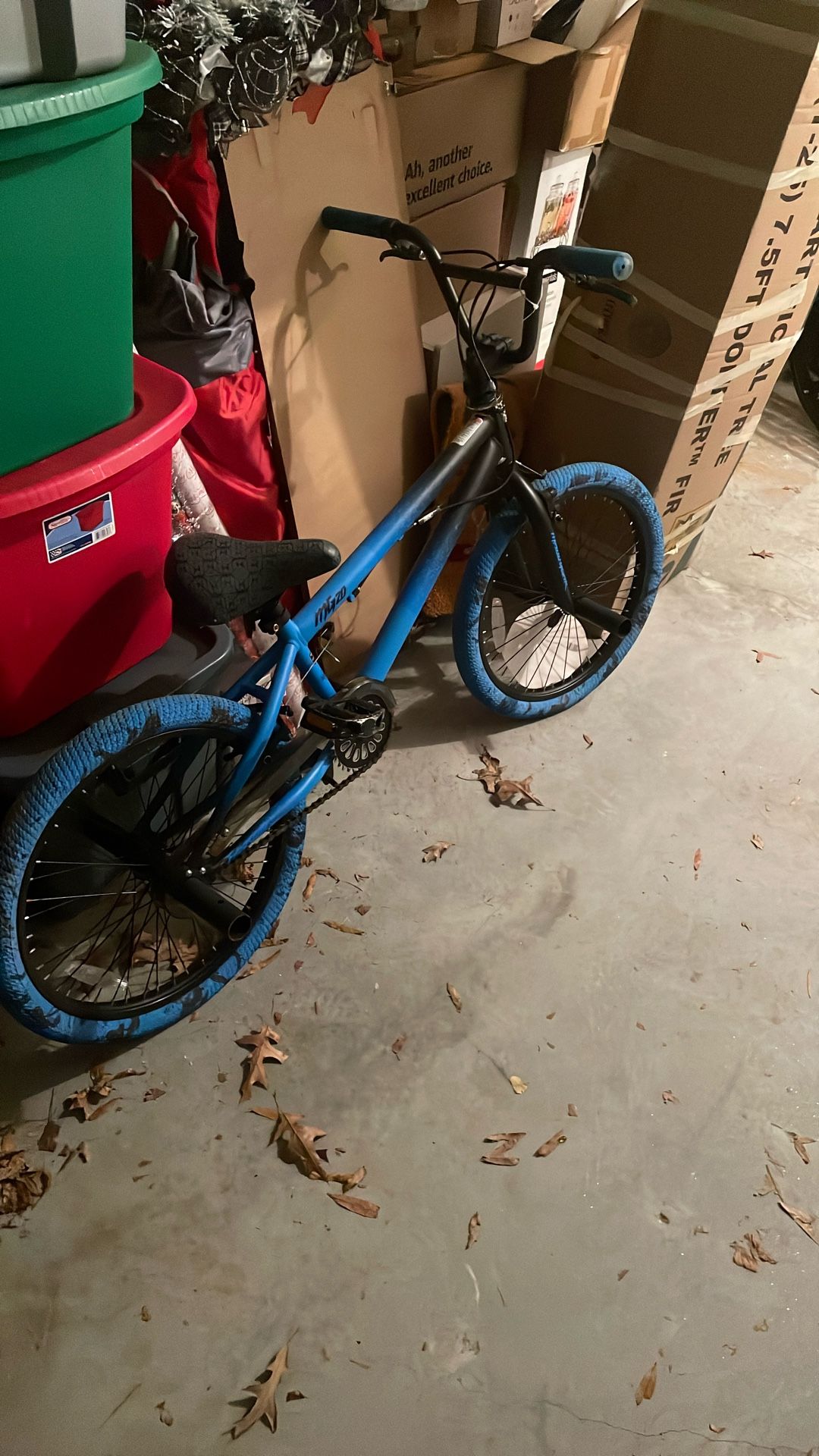 MG 20 BMX BIKE (Fairly NEW)