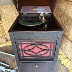 Antique Edison Disc Phonograph Model C150