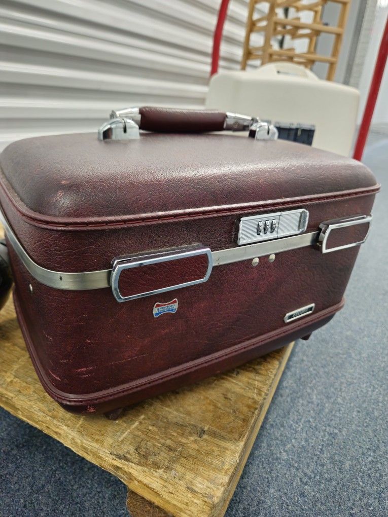 Vintage Antique Camera or Sewing accessories case