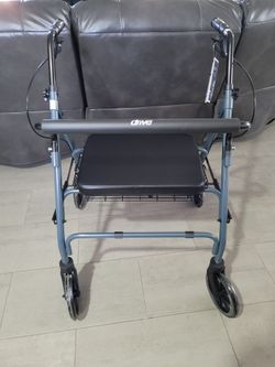 Walker Rollator Heavy Duty (NEW)