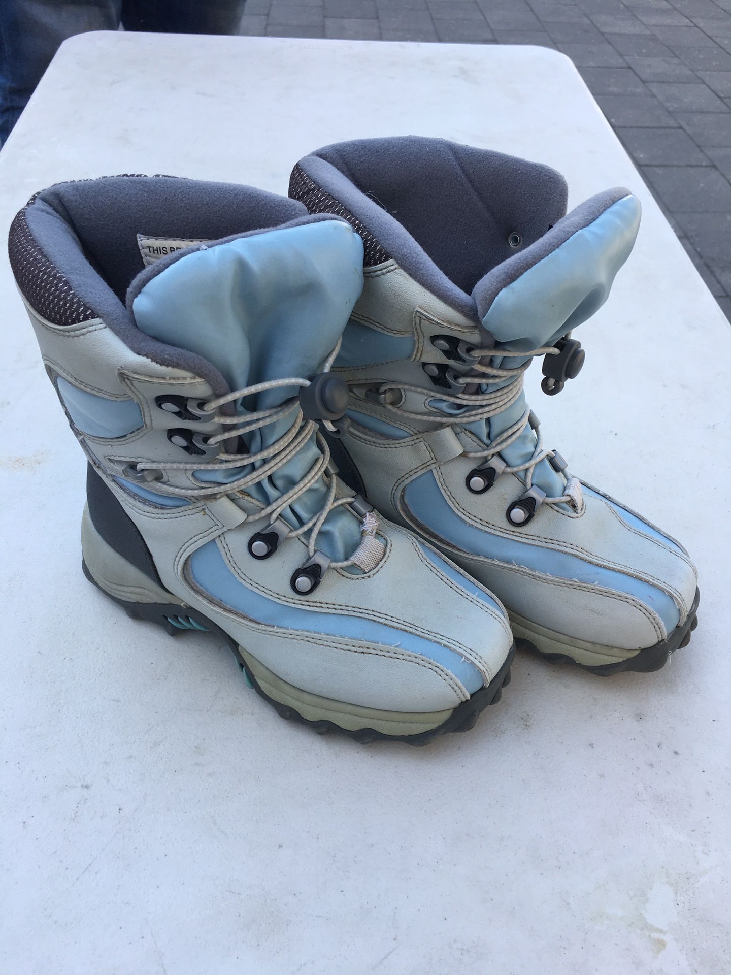 Snow Boots Kids Size 2