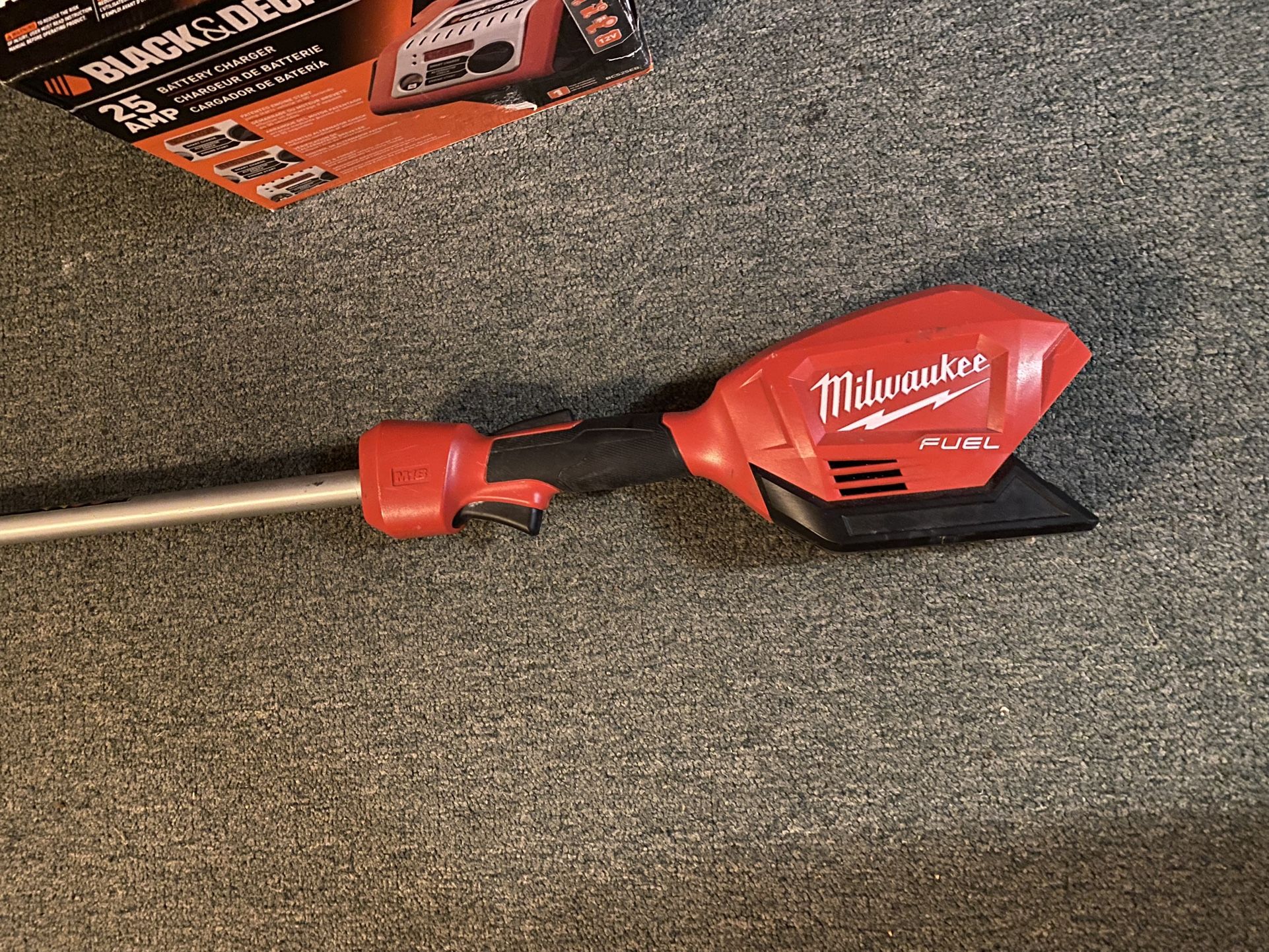Milwaukee Weed Wacker 