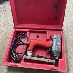 PRO TACKER 830 Crain Cutter 