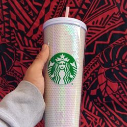 Starbucks cups 