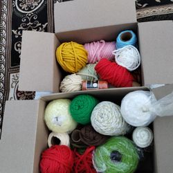  Yarn Lot 