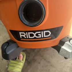 Rigid 6 Gal Shop Vac/car Kit/2in Hhose