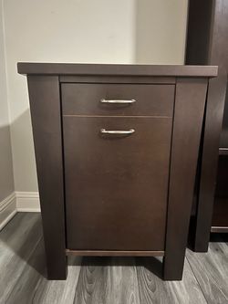 Dark Brown Wood Nightstand/Cabinet/Side Table