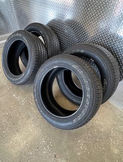 275/55R20 Tires Llantas Chevy Gmc Ram Rims Like New