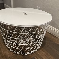 Coffee storage table (67 ave and happy valley in Peoria)