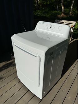 LG extra large capacity electric dryer - 1yr old